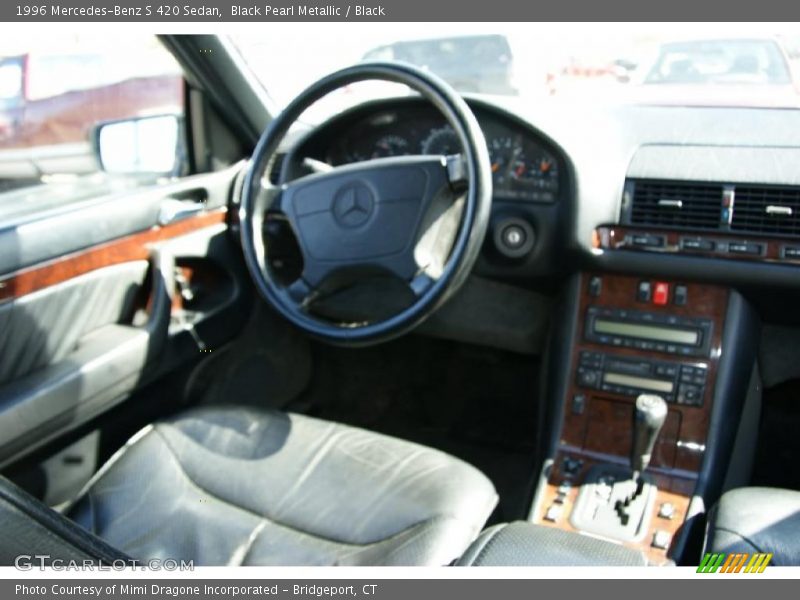 Black Pearl Metallic / Black 1996 Mercedes-Benz S 420 Sedan