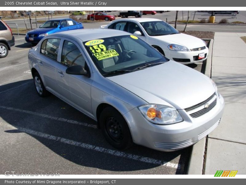 Ultra Silver Metallic / Gray 2005 Chevrolet Cobalt Sedan