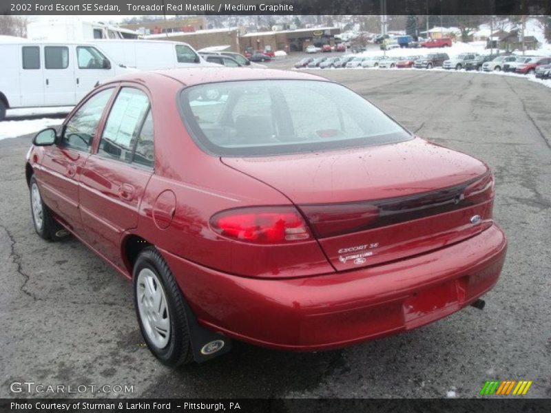 Toreador Red Metallic / Medium Graphite 2002 Ford Escort SE Sedan