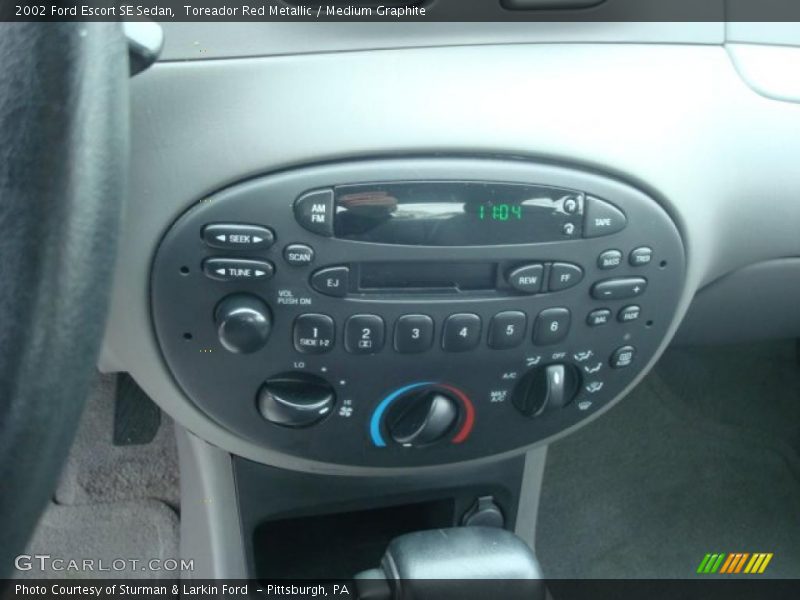Toreador Red Metallic / Medium Graphite 2002 Ford Escort SE Sedan