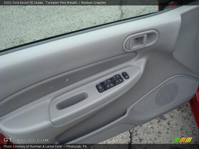 Toreador Red Metallic / Medium Graphite 2002 Ford Escort SE Sedan