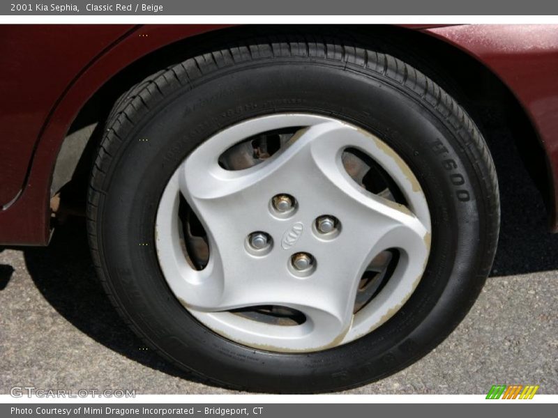 Classic Red / Beige 2001 Kia Sephia