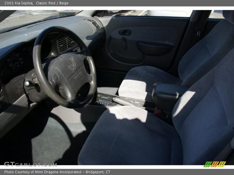 Classic Red / Beige 2001 Kia Sephia