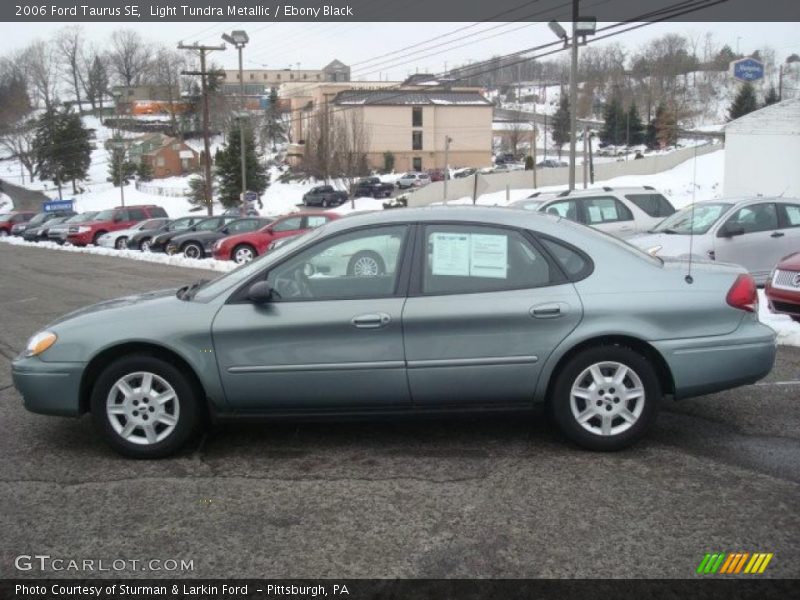 Light Tundra Metallic / Ebony Black 2006 Ford Taurus SE