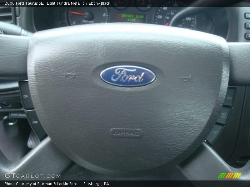 Light Tundra Metallic / Ebony Black 2006 Ford Taurus SE