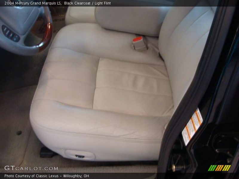 Black Clearcoat / Light Flint 2004 Mercury Grand Marquis LS