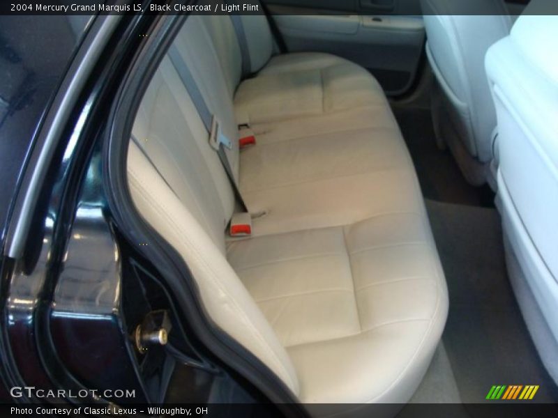 Black Clearcoat / Light Flint 2004 Mercury Grand Marquis LS