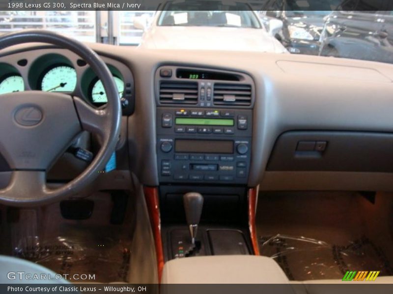 Spectra Blue Mica / Ivory 1998 Lexus GS 300