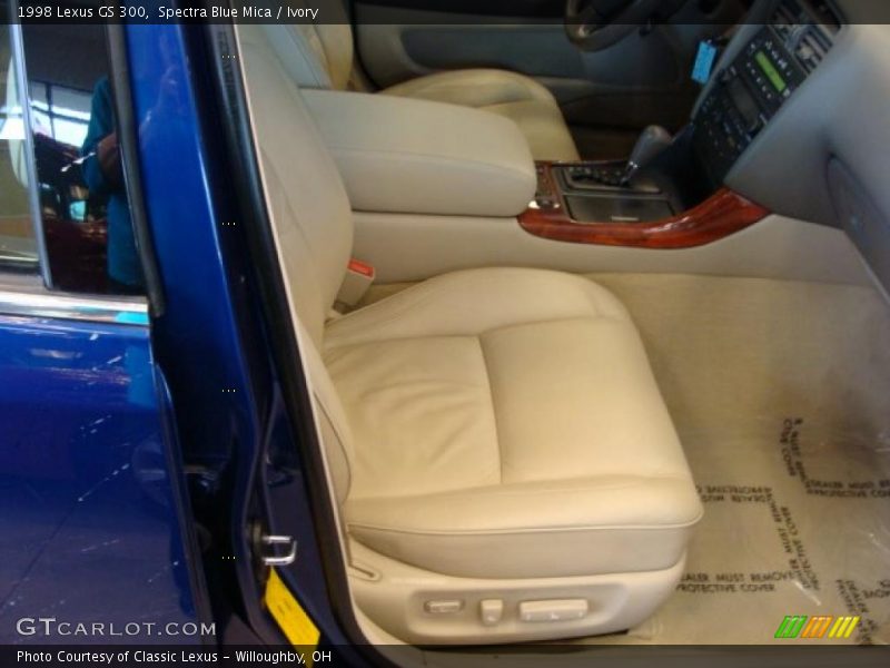 Spectra Blue Mica / Ivory 1998 Lexus GS 300