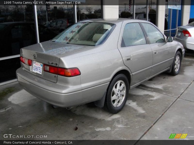Antique Sage Pearl / Oak 1998 Toyota Camry XLE V6