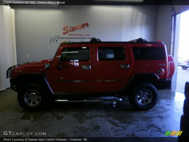 Victory Red / Wheat 2004 Hummer H2 SUV