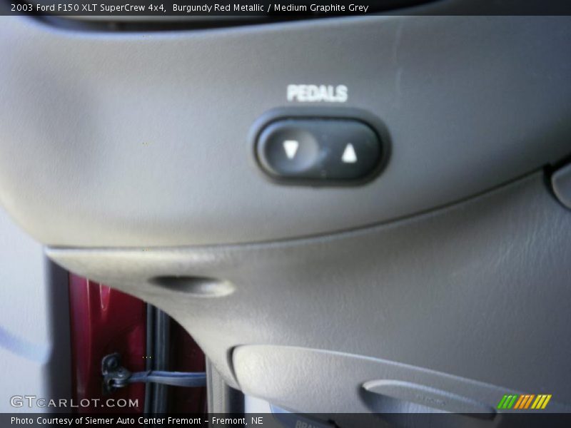 Burgundy Red Metallic / Medium Graphite Grey 2003 Ford F150 XLT SuperCrew 4x4