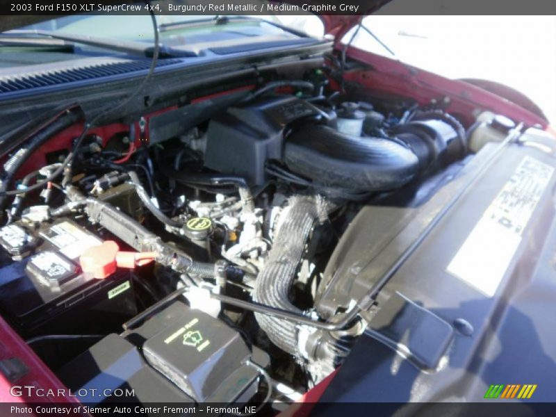 Burgundy Red Metallic / Medium Graphite Grey 2003 Ford F150 XLT SuperCrew 4x4