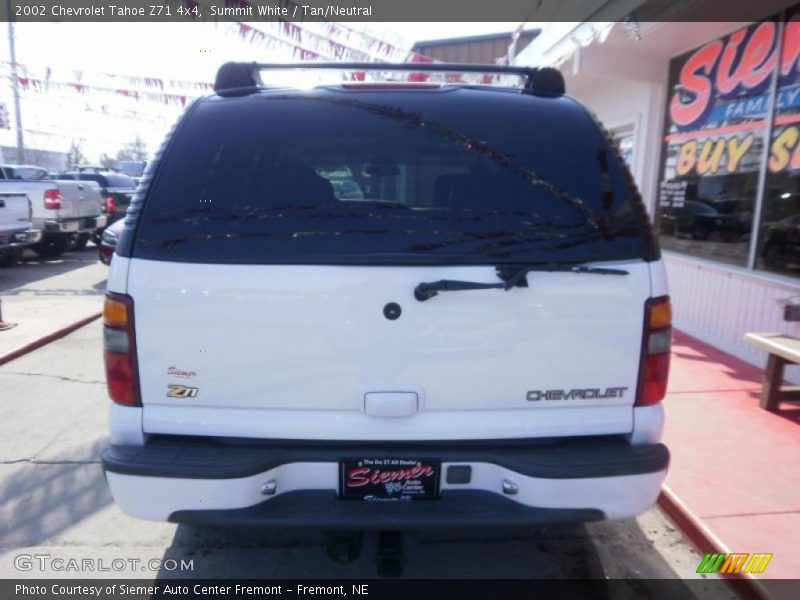 Summit White / Tan/Neutral 2002 Chevrolet Tahoe Z71 4x4