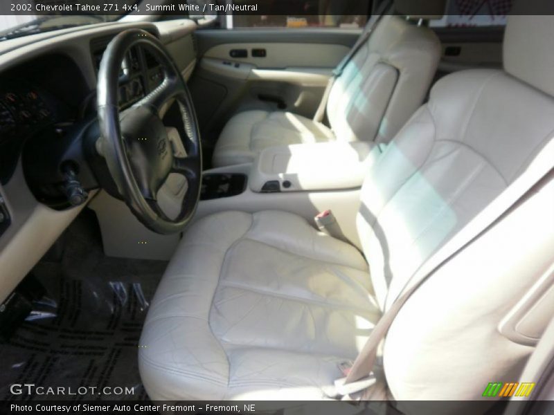 Summit White / Tan/Neutral 2002 Chevrolet Tahoe Z71 4x4