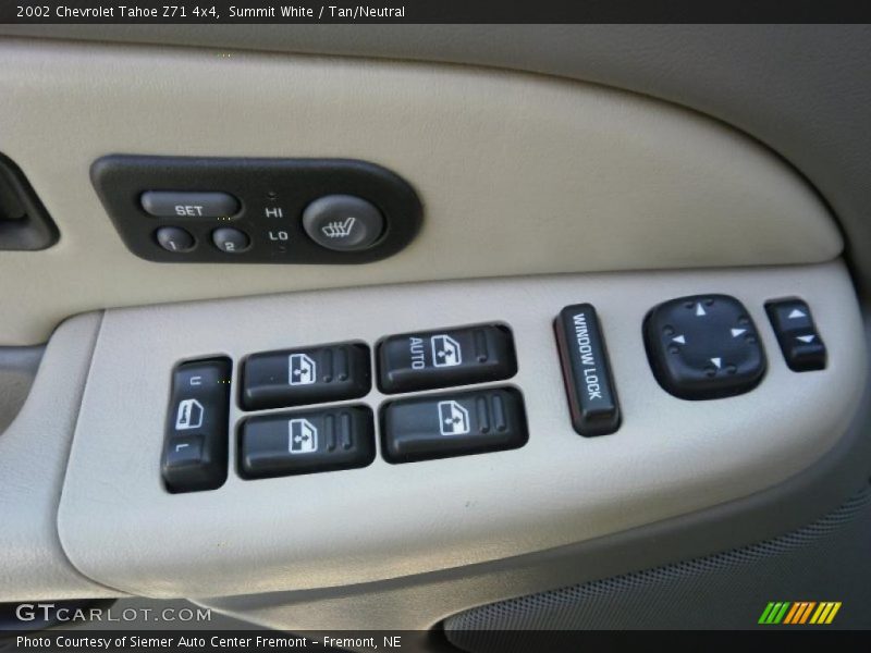 Summit White / Tan/Neutral 2002 Chevrolet Tahoe Z71 4x4
