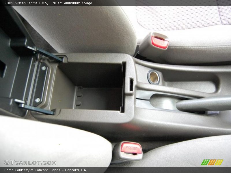 Brilliant Aluminum / Sage 2005 Nissan Sentra 1.8 S