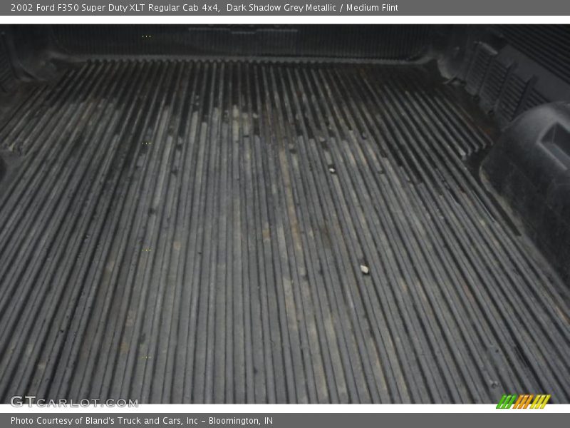 Dark Shadow Grey Metallic / Medium Flint 2002 Ford F350 Super Duty XLT Regular Cab 4x4