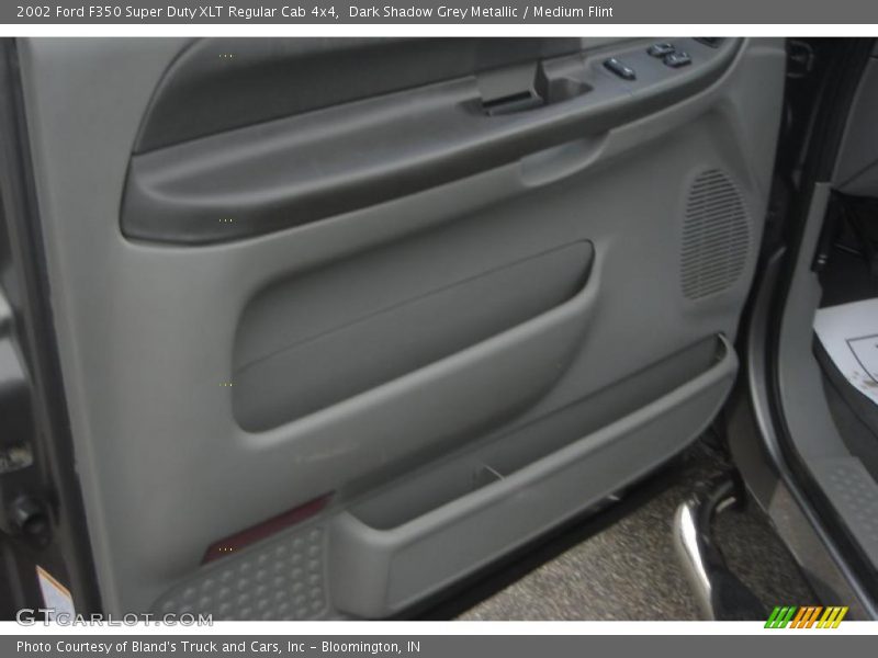Dark Shadow Grey Metallic / Medium Flint 2002 Ford F350 Super Duty XLT Regular Cab 4x4