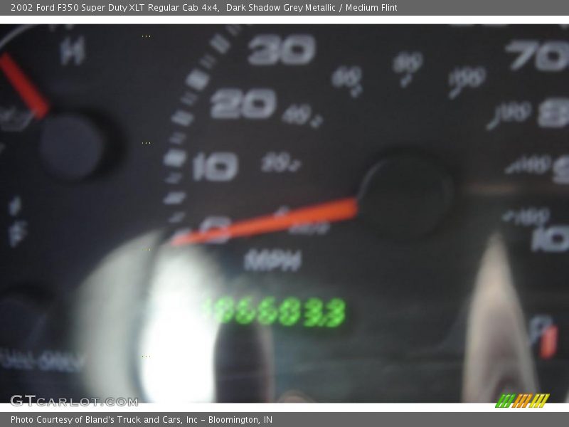 Dark Shadow Grey Metallic / Medium Flint 2002 Ford F350 Super Duty XLT Regular Cab 4x4