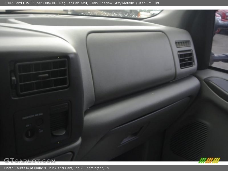 Dark Shadow Grey Metallic / Medium Flint 2002 Ford F350 Super Duty XLT Regular Cab 4x4