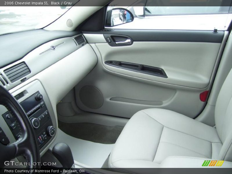Black / Gray 2006 Chevrolet Impala SS