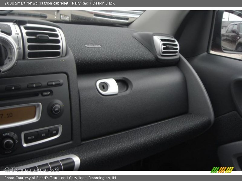 Rally Red / Design Black 2008 Smart fortwo passion cabriolet