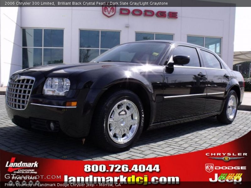 Brilliant Black Crystal Pearl / Dark Slate Gray/Light Graystone 2006 Chrysler 300 Limited