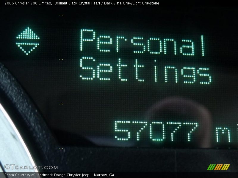 Brilliant Black Crystal Pearl / Dark Slate Gray/Light Graystone 2006 Chrysler 300 Limited
