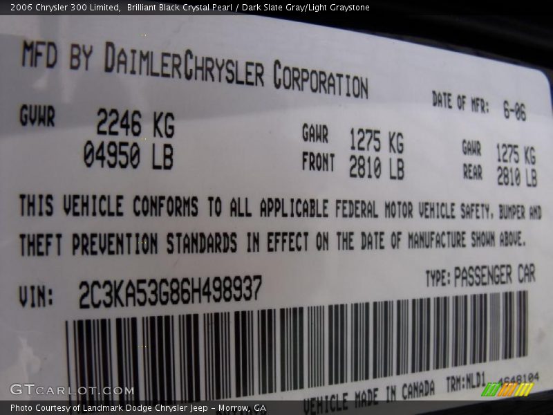 Brilliant Black Crystal Pearl / Dark Slate Gray/Light Graystone 2006 Chrysler 300 Limited