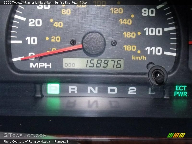 Sunfire Red Pearl / Oak 2000 Toyota 4Runner Limited 4x4