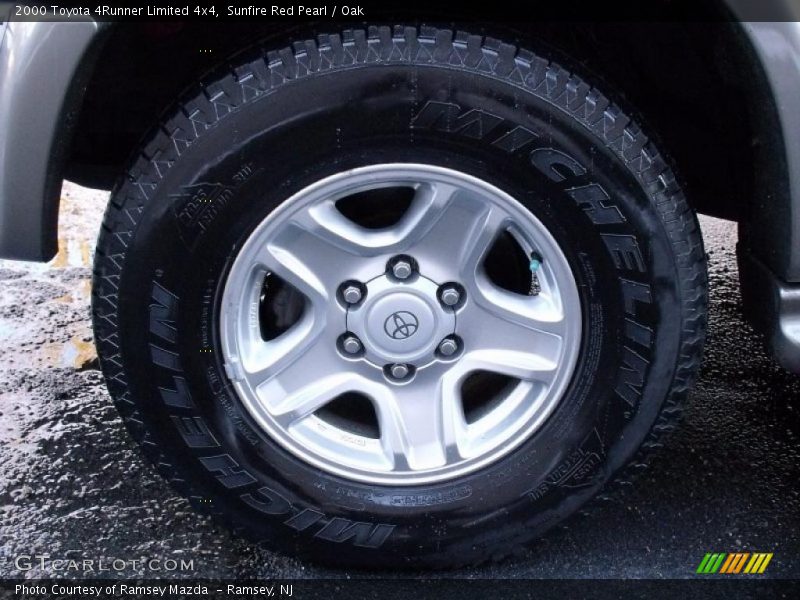 Sunfire Red Pearl / Oak 2000 Toyota 4Runner Limited 4x4