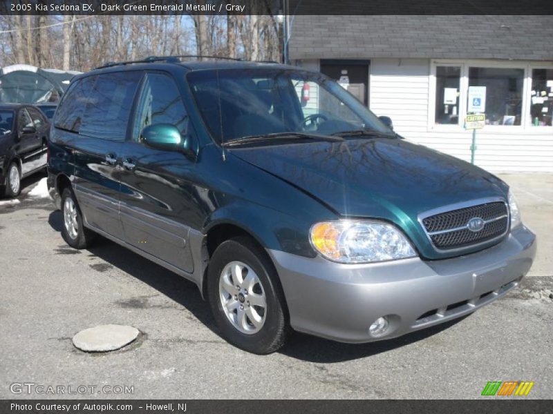 Dark Green Emerald Metallic / Gray 2005 Kia Sedona EX