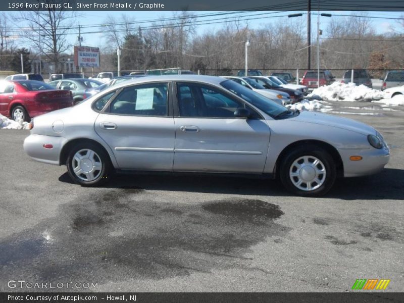 Silver Frost Metallic / Graphite 1996 Ford Taurus GL