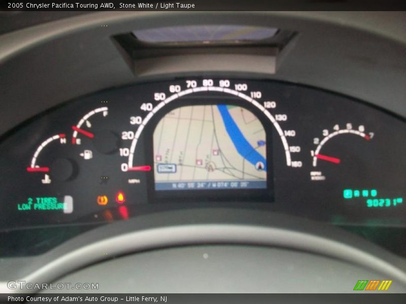 Stone White / Light Taupe 2005 Chrysler Pacifica Touring AWD