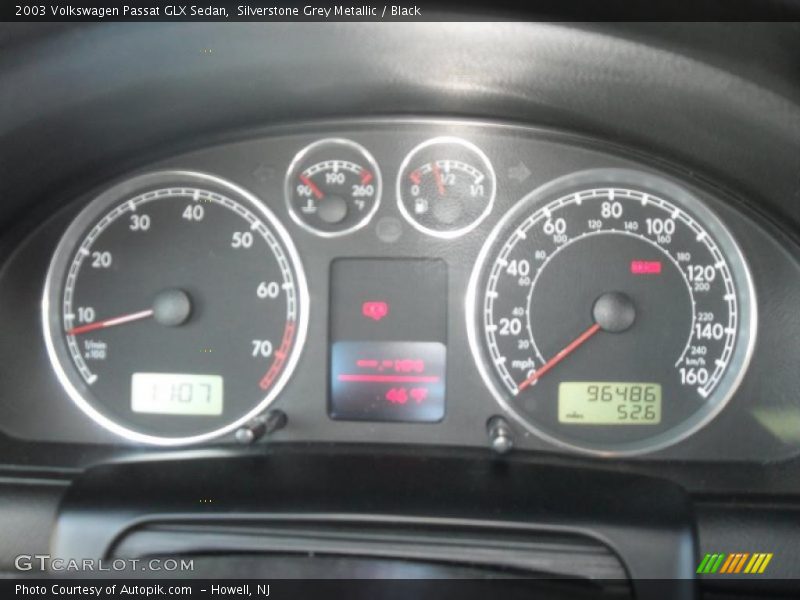 Silverstone Grey Metallic / Black 2003 Volkswagen Passat GLX Sedan