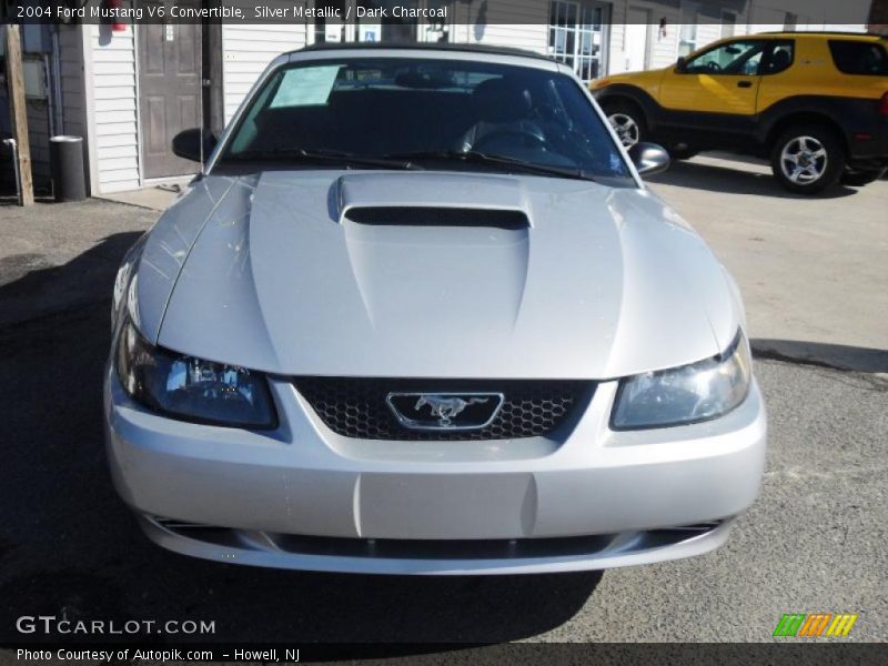 Silver Metallic / Dark Charcoal 2004 Ford Mustang V6 Convertible