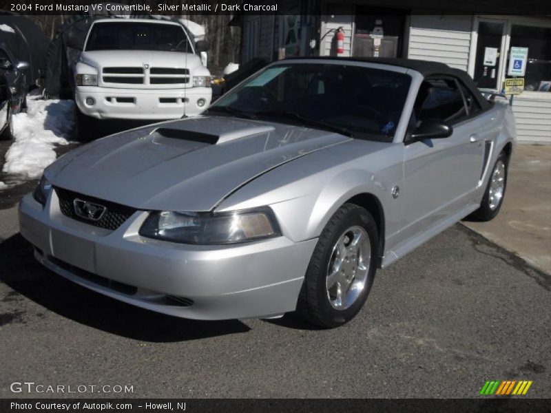 Silver Metallic / Dark Charcoal 2004 Ford Mustang V6 Convertible