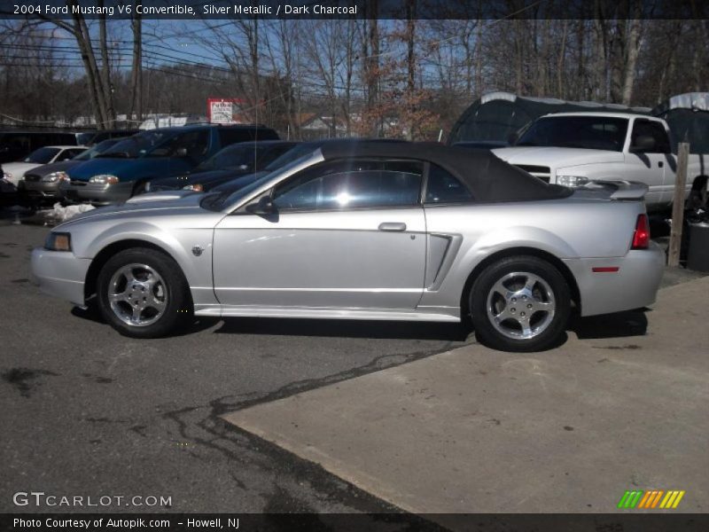 Silver Metallic / Dark Charcoal 2004 Ford Mustang V6 Convertible