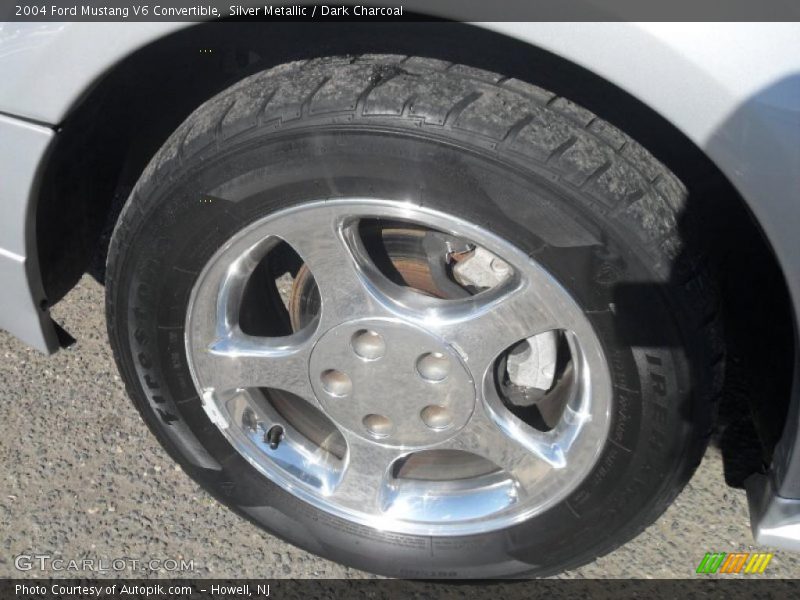 Silver Metallic / Dark Charcoal 2004 Ford Mustang V6 Convertible