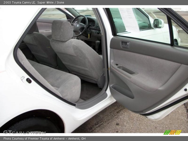 Super White / Stone 2003 Toyota Camry LE
