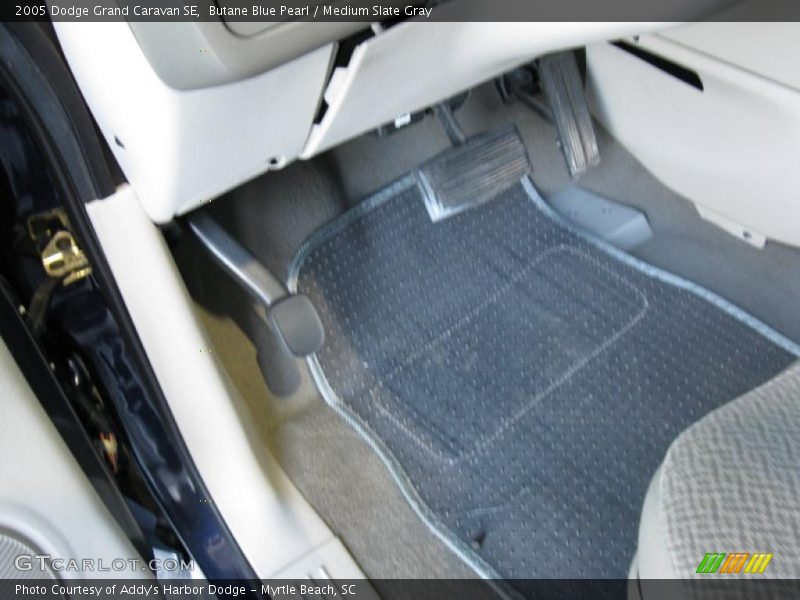 Butane Blue Pearl / Medium Slate Gray 2005 Dodge Grand Caravan SE