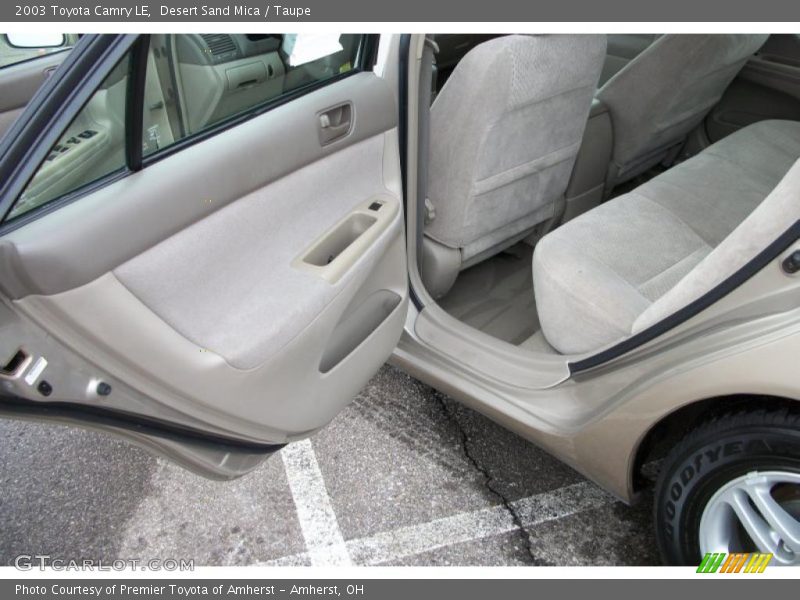 Desert Sand Mica / Taupe 2003 Toyota Camry LE
