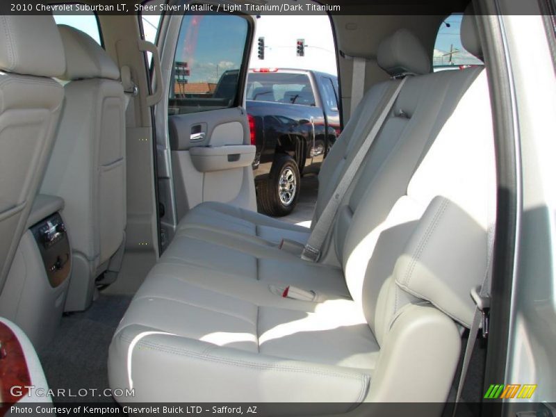 Sheer Silver Metallic / Light Titanium/Dark Titanium 2010 Chevrolet Suburban LT