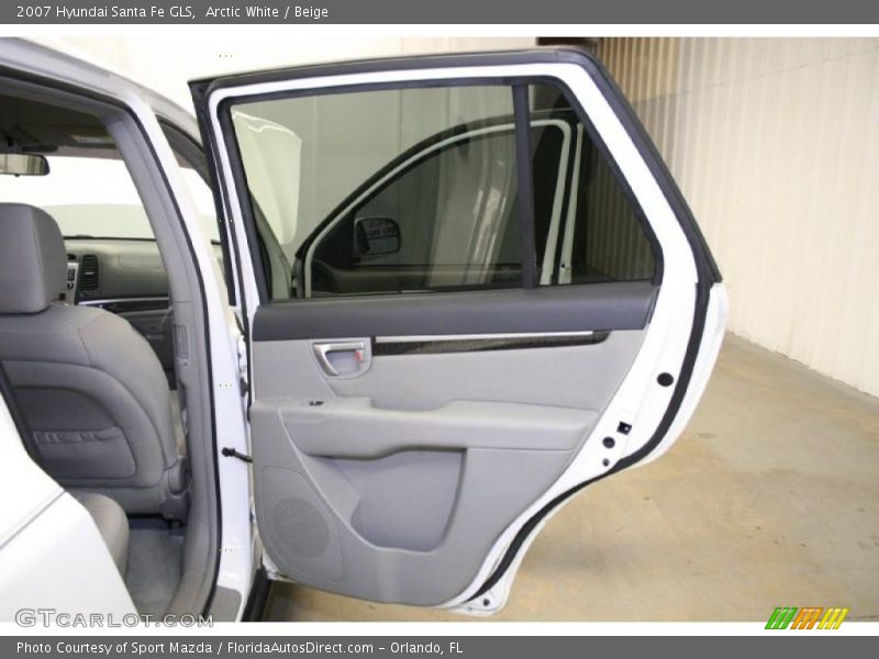 Arctic White / Beige 2007 Hyundai Santa Fe GLS