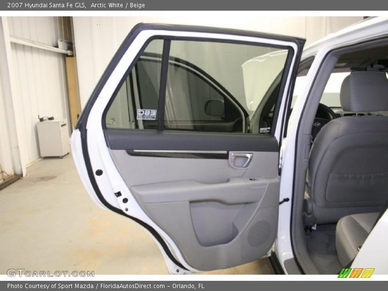 Arctic White / Beige 2007 Hyundai Santa Fe GLS