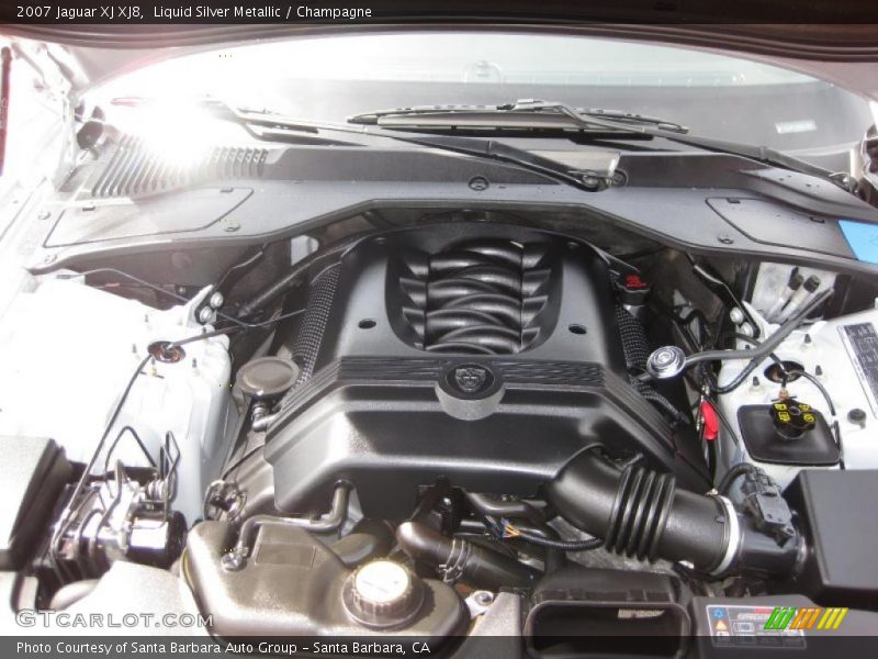Liquid Silver Metallic / Champagne 2007 Jaguar XJ XJ8