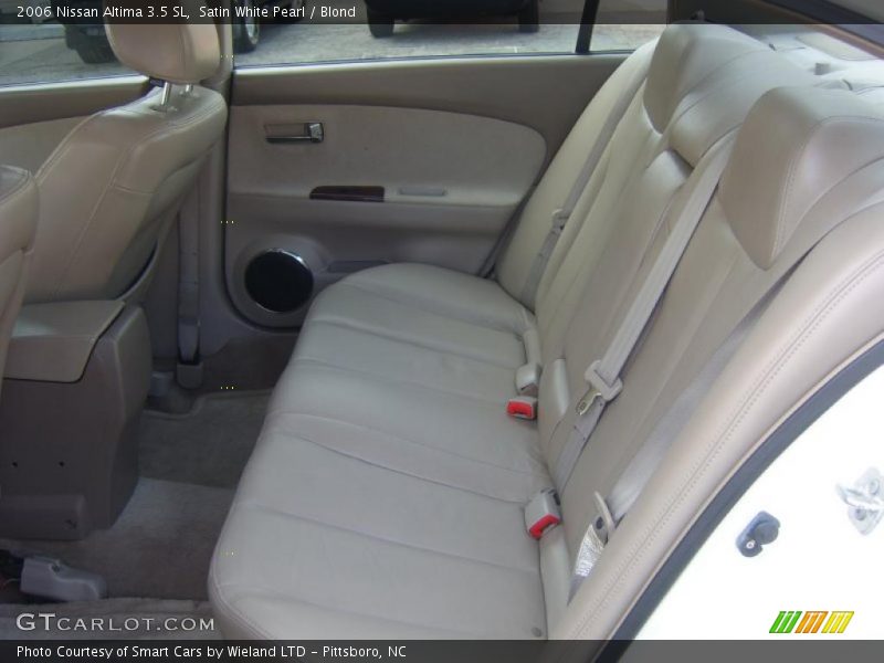 Satin White Pearl / Blond 2006 Nissan Altima 3.5 SL