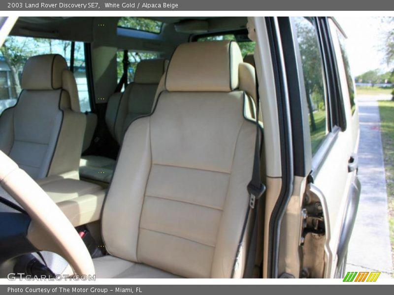 White Gold / Alpaca Beige 2003 Land Rover Discovery SE7