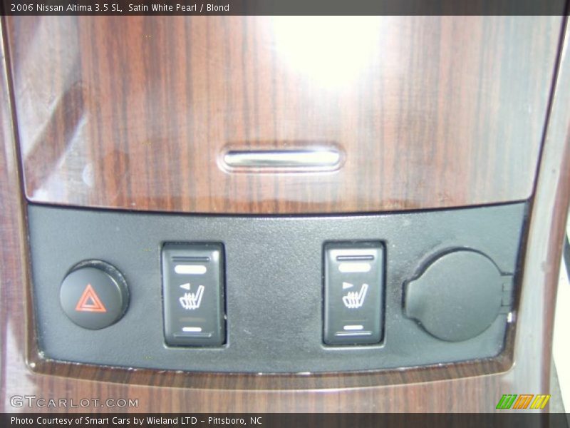 Satin White Pearl / Blond 2006 Nissan Altima 3.5 SL